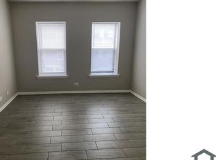 901 N Hamlin Ave APT 1C, Chicago, IL 60651