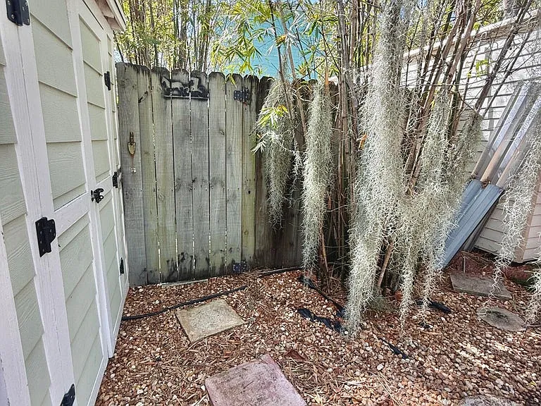111 N Bay Harbor Dr — Photo 59