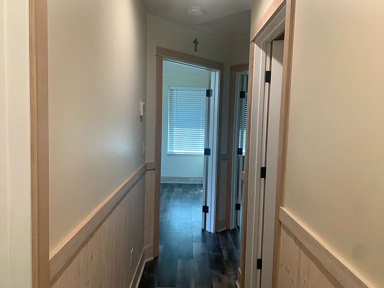 1041 Headlands Dr — Photo 3