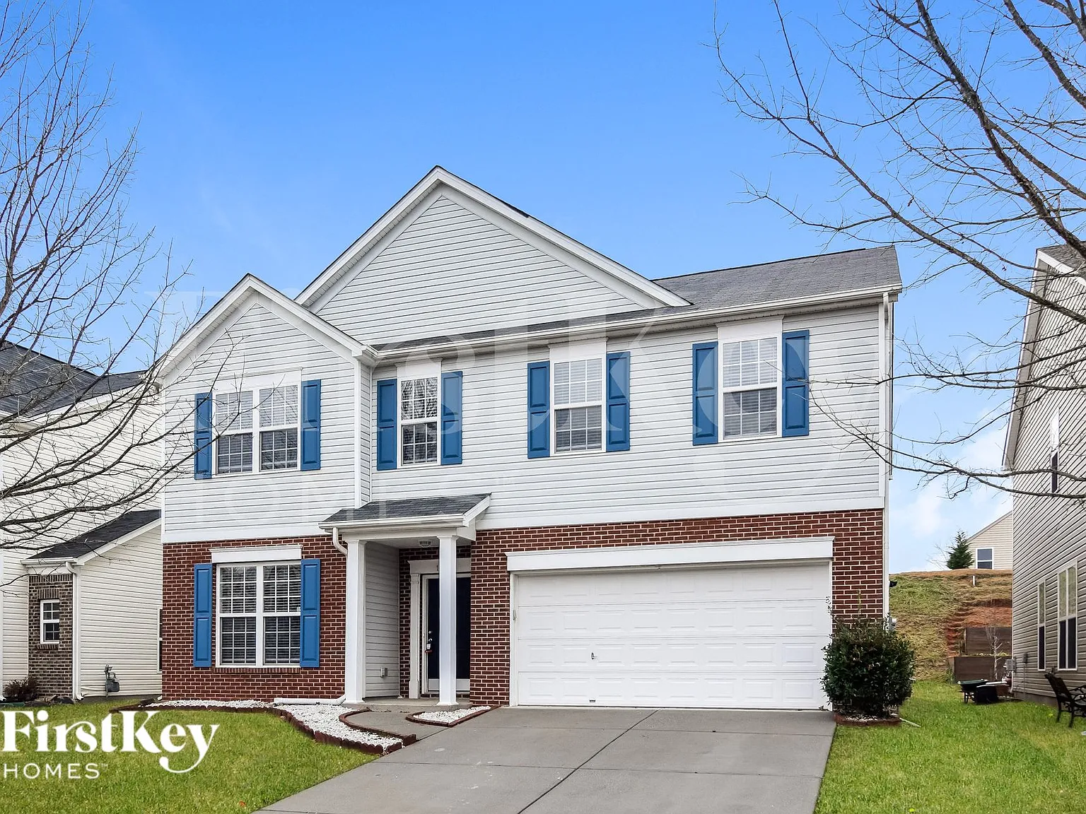5 bed, 3.0 bath, 3028 sqft, $2,950 — Photo 2