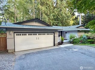 3813 70th Avenue NW, Gig Harbor, WA 98335