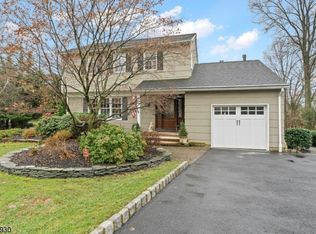 116 Ivy Ln, Bridgewater, NJ