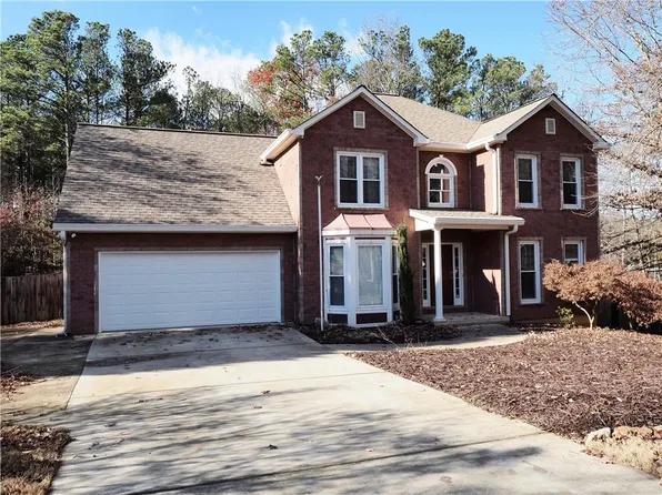228 N Springs Way, Acworth, GA 30101
