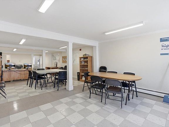 5th image of 136 North Street