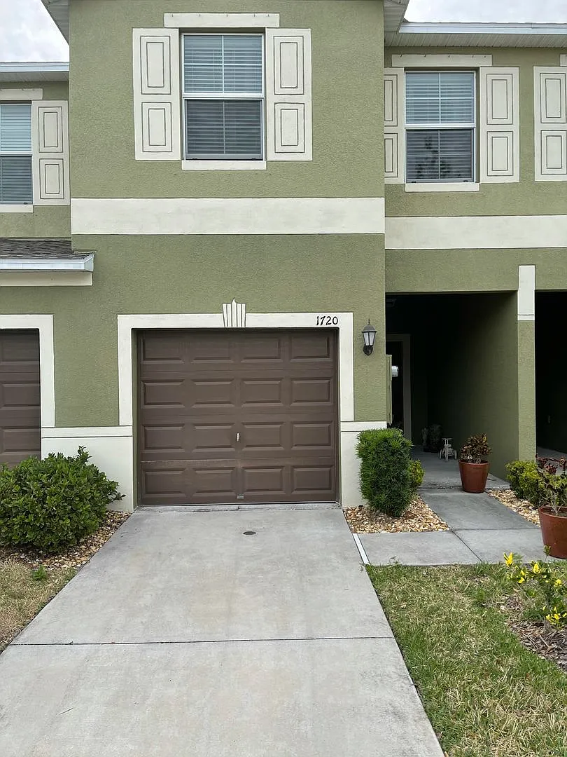 1720 Ivory Goose Pl — Photo 1