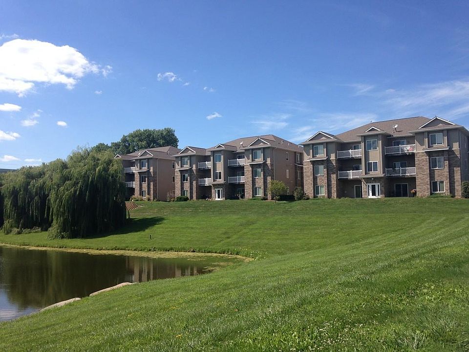 1st image of 200 Sadler Ln APT 101
