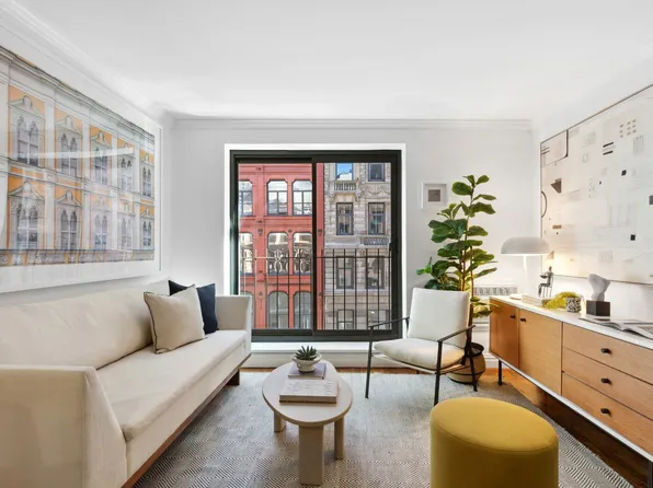 49 East 12th Street image 1 of 9