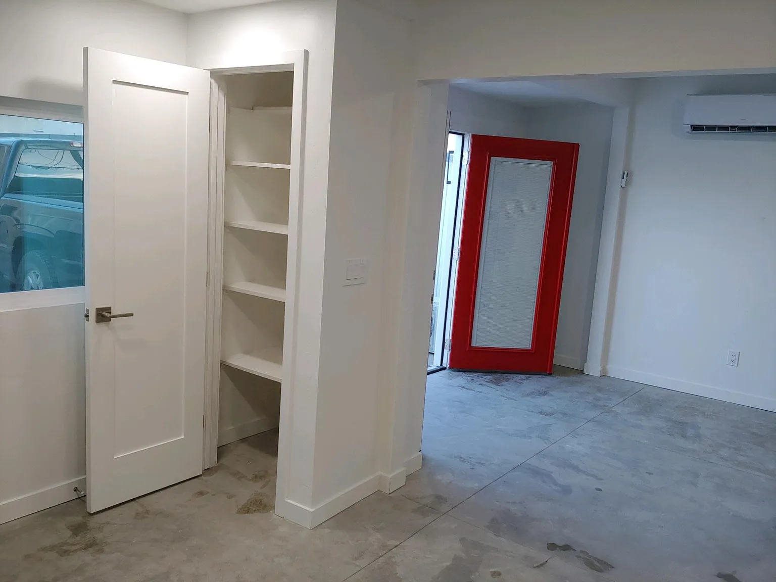 4344 Bancroft St — Photo 3