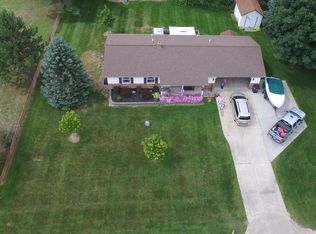 2044 Hickorywood Dr, Gaylord, MI 49735