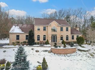 1362 Kelly Rd, Stroudsburg, PA 18360