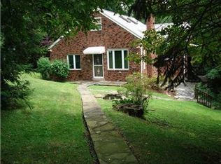 44 Warriors Rd, Pittsburgh, PA 15205