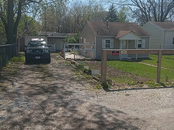 409 Louisiana Ave, Champaign, IL 61820