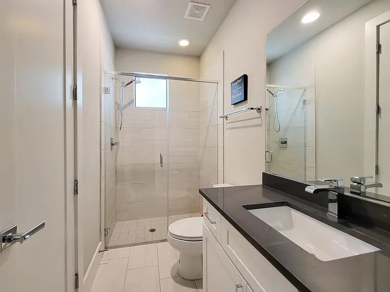 5709 Larkin St #A — Photo 7