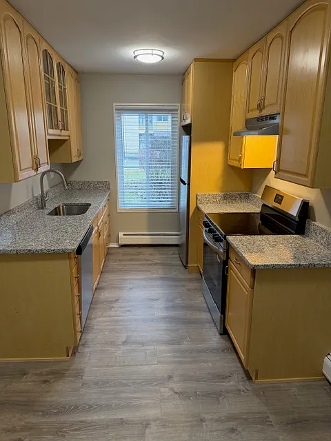 Building Photo - 4109 Benjamin Ave #1