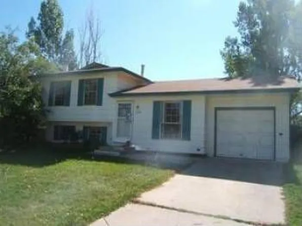 15340 E Iowa Pl, Aurora, CO 80017