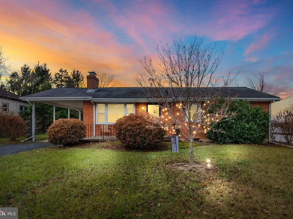 410 Cascade Rd, Mechanicsburg, PA 17055