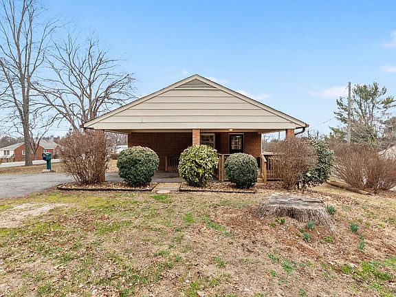 5th image of 1730 Redfields Rd