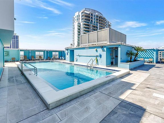 4th image of 1 BEACH DRIVE SE #1907