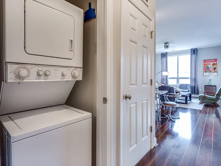 360 S Elm St #106 — Photo 4