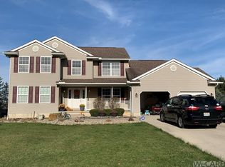 3744 Doe Ct, Lima, OH 45807