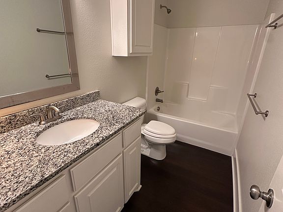 4th image of 5010 Mallard Dr