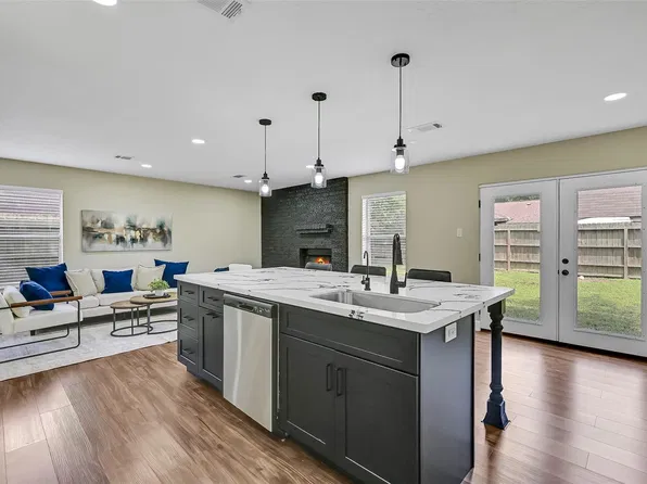 2710 Merrimac Dr, League City, TX 77573
