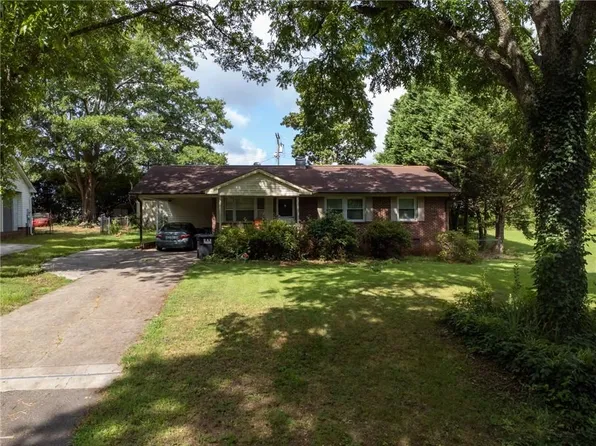 319 Dogwood St, Anderson, SC 29625