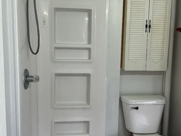 109 S Morton Ave #B, Centerville, IN 47330