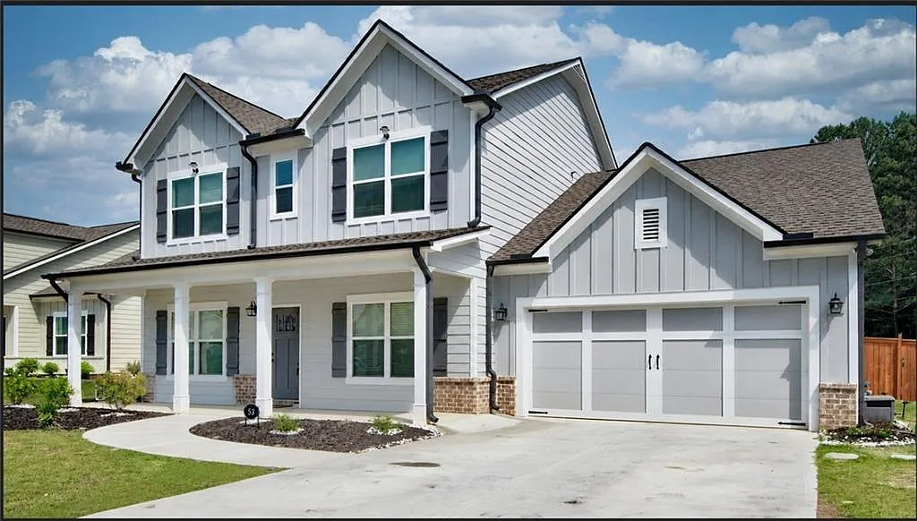 4 bed, 3.5 bath, 2516 sqft, $2,800 — Photo 2
