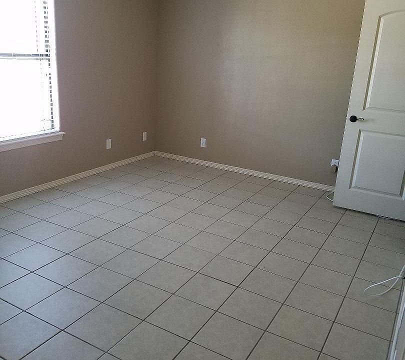 Second master bedroom