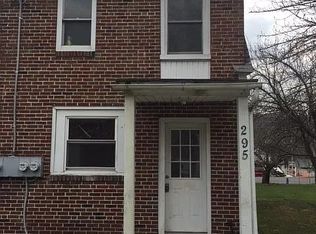 295 Hill Rd, Robesonia, PA 19551