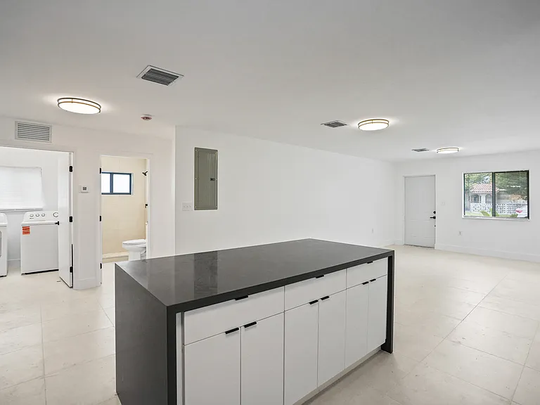 5817 NW 30th Ave #5817 — Photo 28