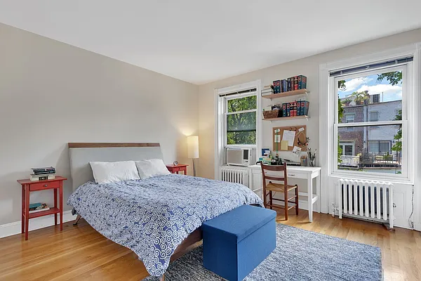 Rented by Cooper & Cooper Real Estate | media 37