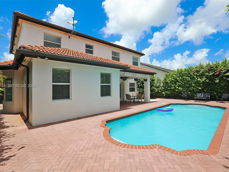 15270 SW 115th Ter — Photo 15