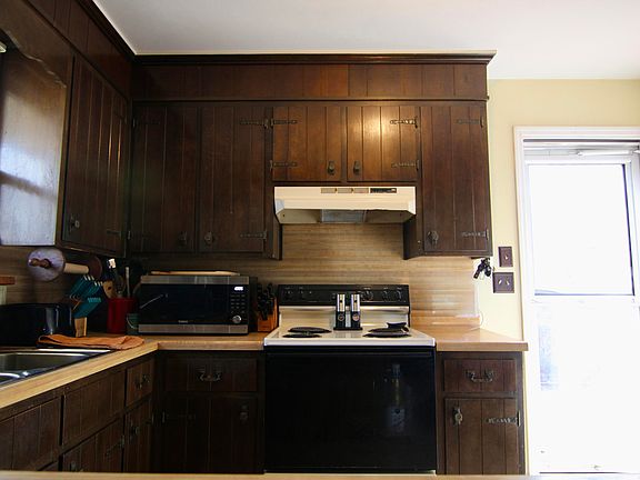 5th image of 108 Maple Ridge Ct