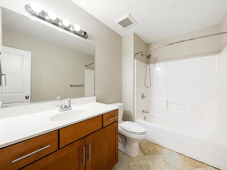 6 Bates St #A — Photo 16