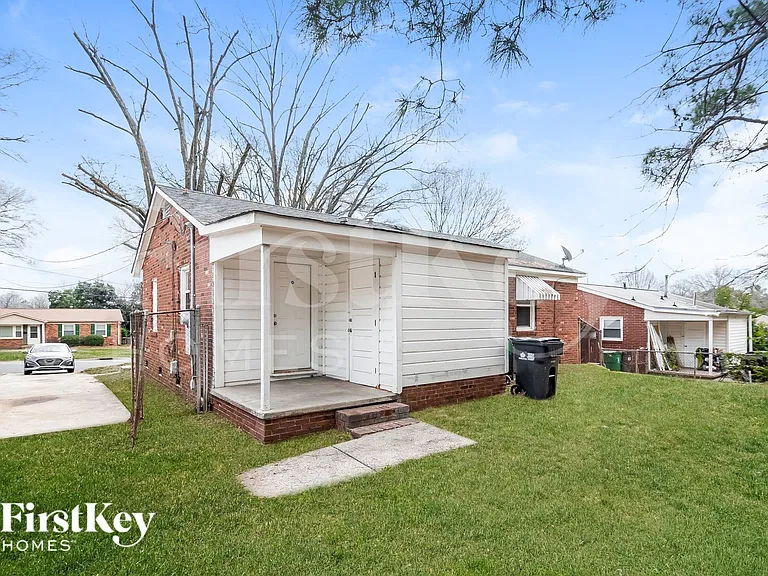 1421 Waddell St — Photo 14