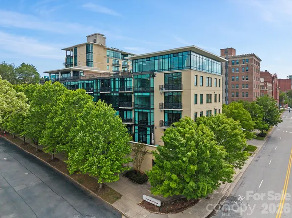 60 N Market St APT 217, Asheville, NC 28801