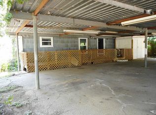 1119 N 9th St, Conroe, TX 77301
