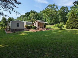 2753 French Store Rd, Big Sandy, TN 38221