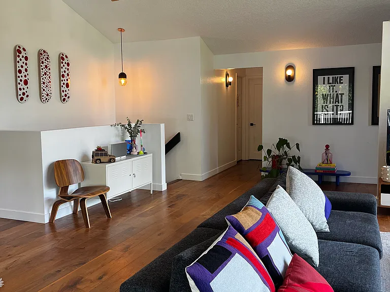 10065 NW Ash St — Photo 19