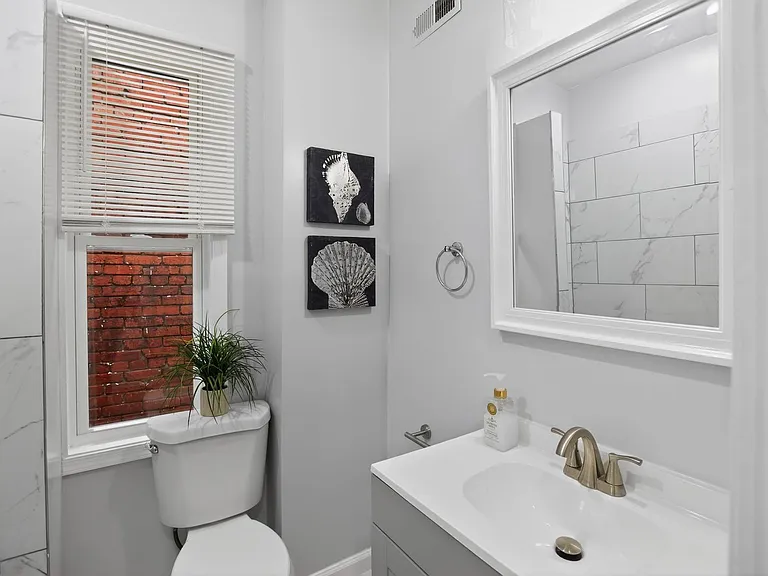 1221 I St NE — Photo 26