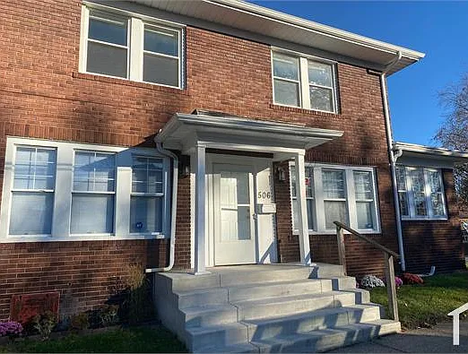 506 Blaine Ave — Photo 4