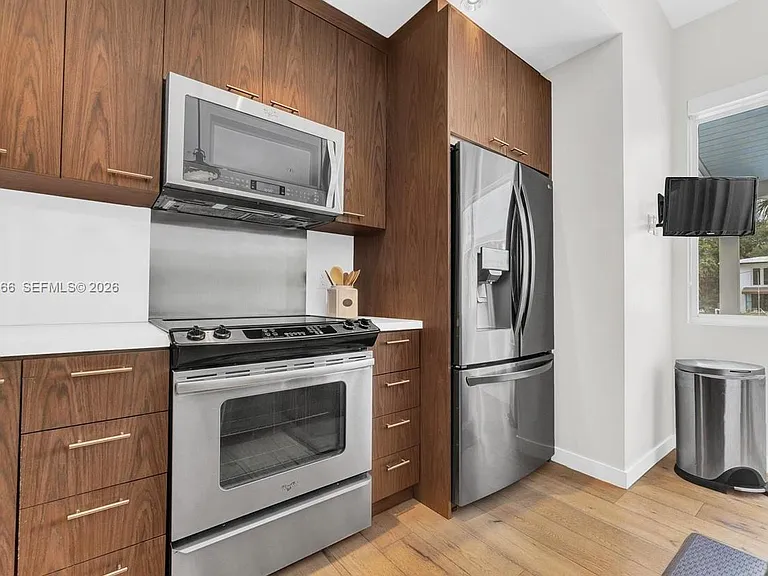 1150 NE 91st St — Photo 14