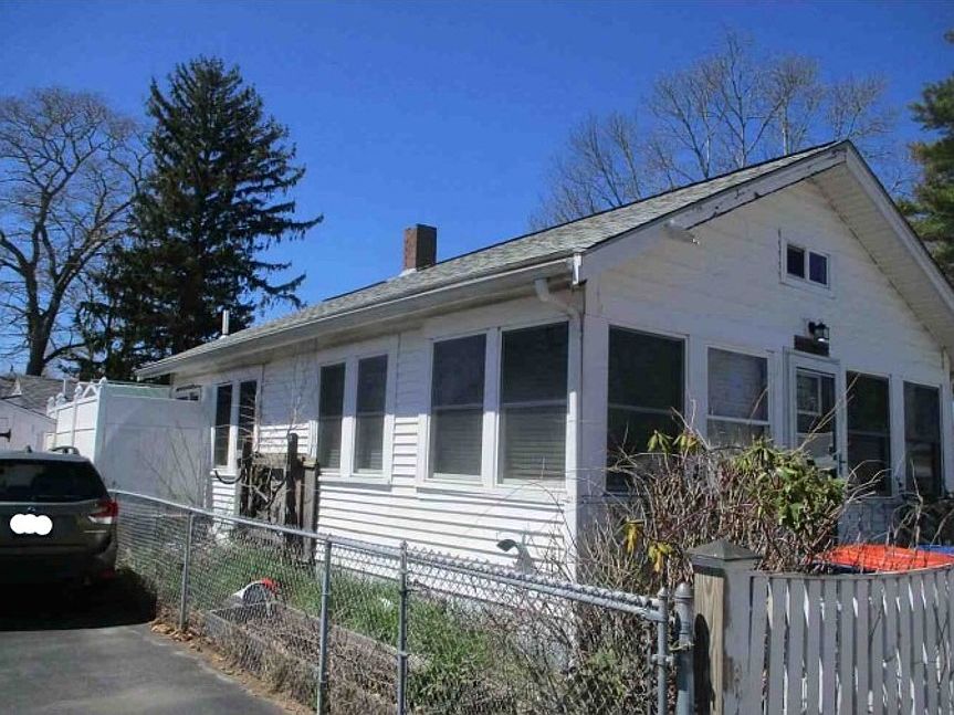 151 Swifts Beach Rd, Wareham, MA 02571 Zillow