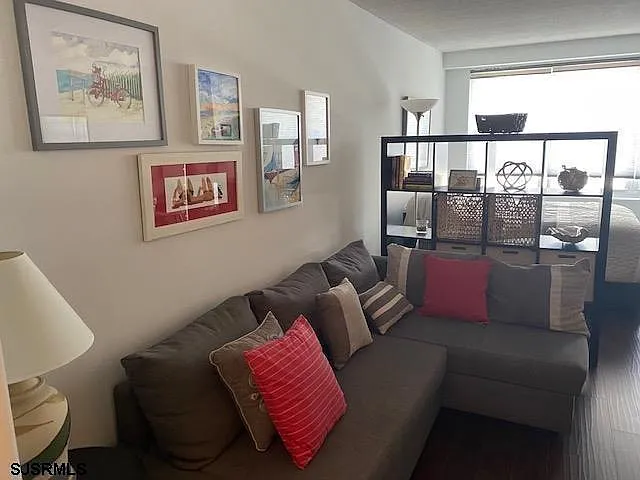 9400 Atlantic Ave #912 — Photo 4