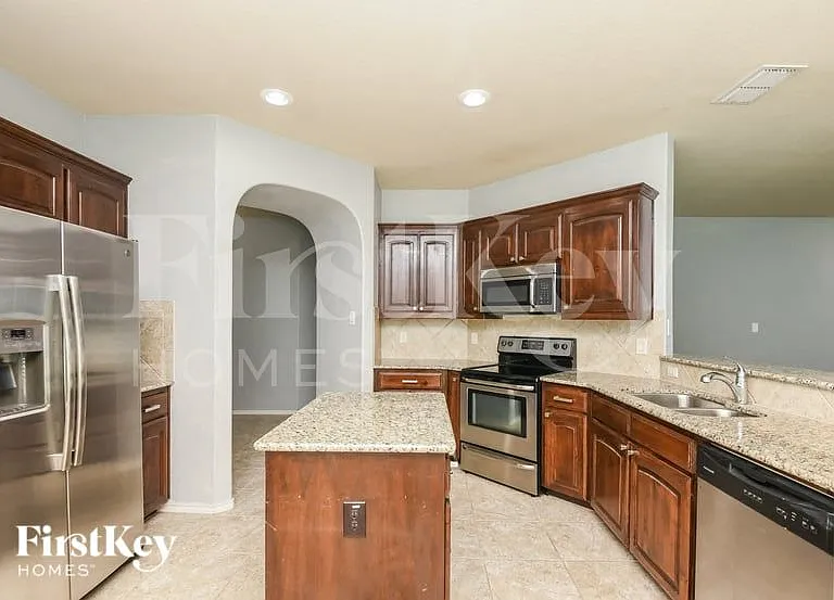 13152 Palancar Dr — Photo 6
