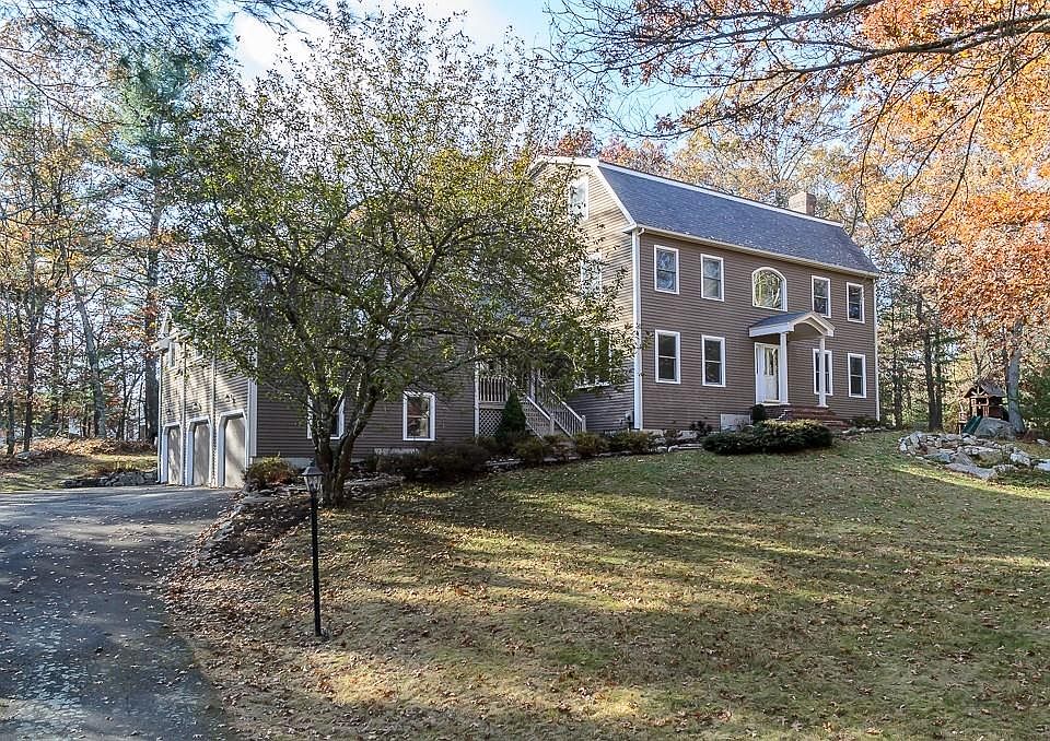 14 Windsor Dr, Foxboro, MA 02035 Zillow