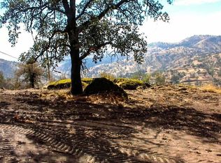 28 Totem Ln, Squaw Valley, CA 93675