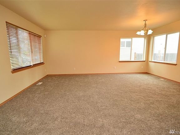 3rd image of 120 178th Street Ct E